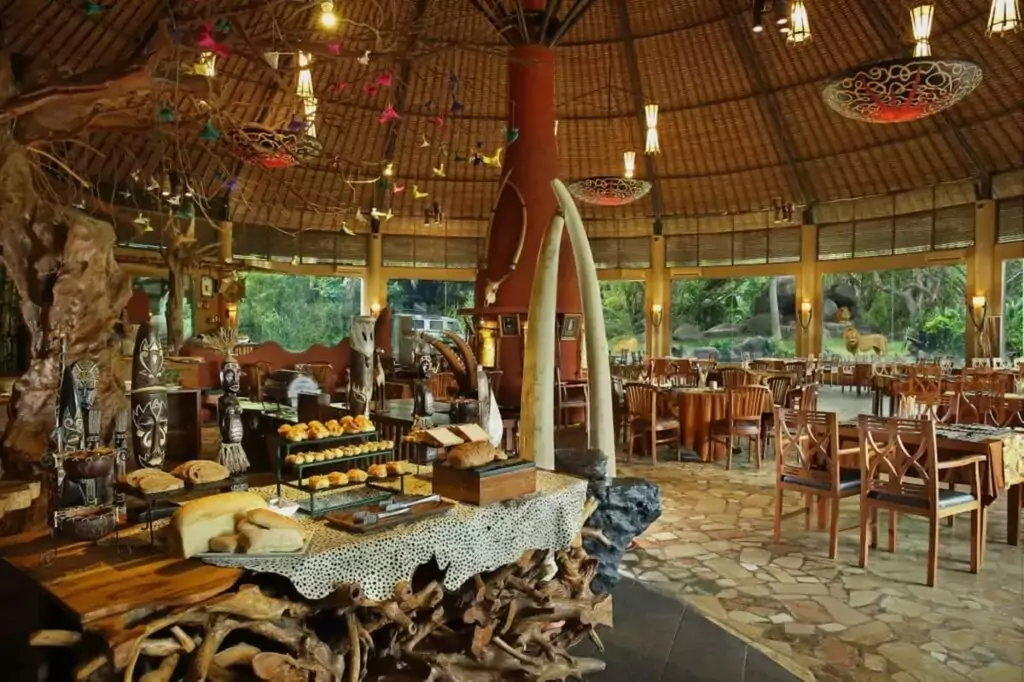 Have Breakfast or Lunch Beside Lions at Tsavo Lion Restaurant