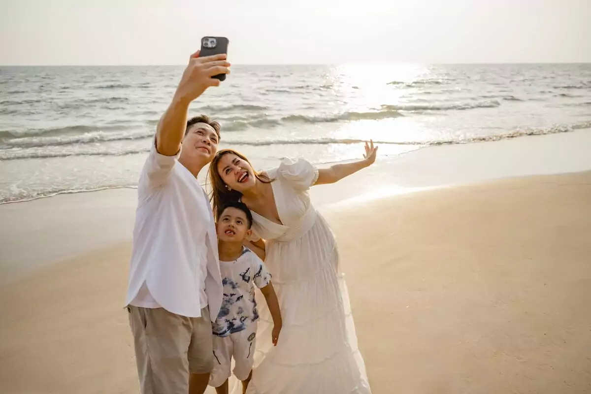 Liburan Seru dengan Wisata Pantai Rasa Safari di Batang