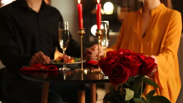 Aesthetic Romantic Dinner Ideas Beyond the Table - Taman Safari