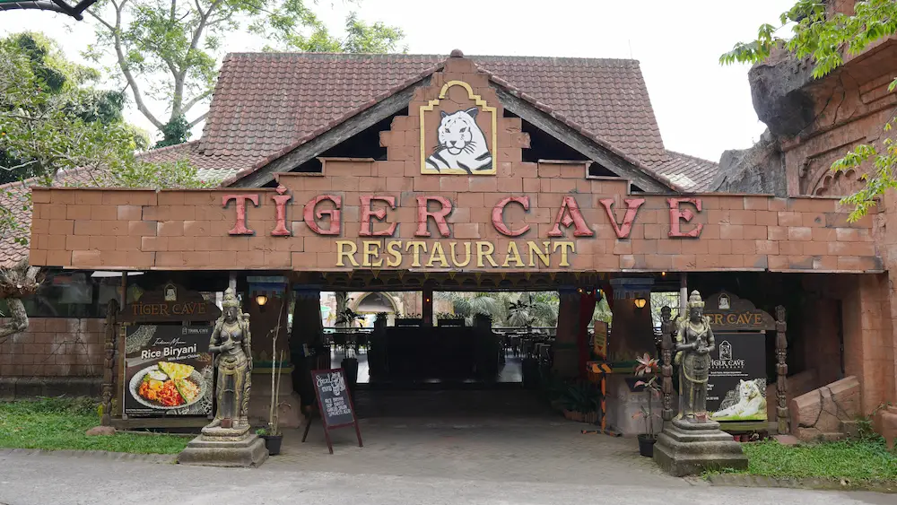 Experience Unique Dining with Tigers at Taman Safari Prigen