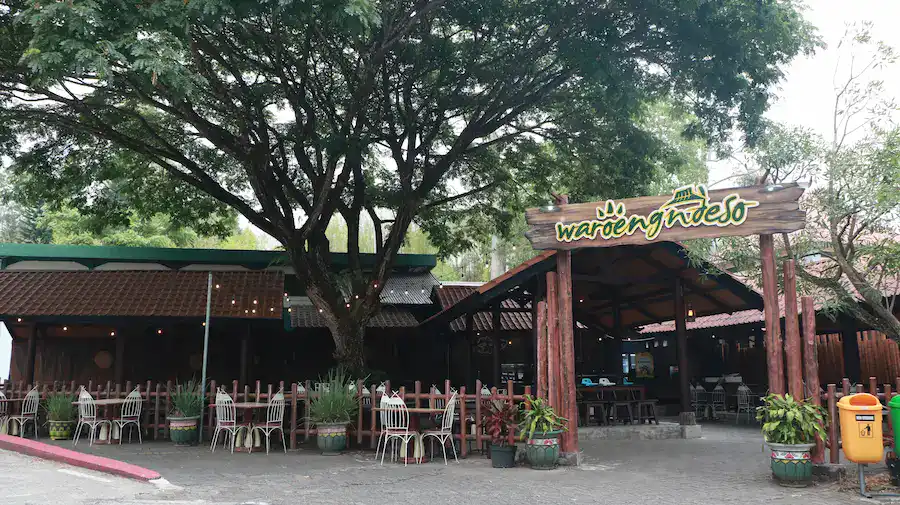 Warung Ndeso